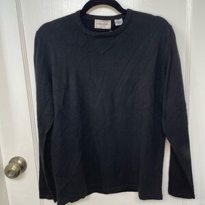 Henri Bendel Black Cashmere Sweater - large